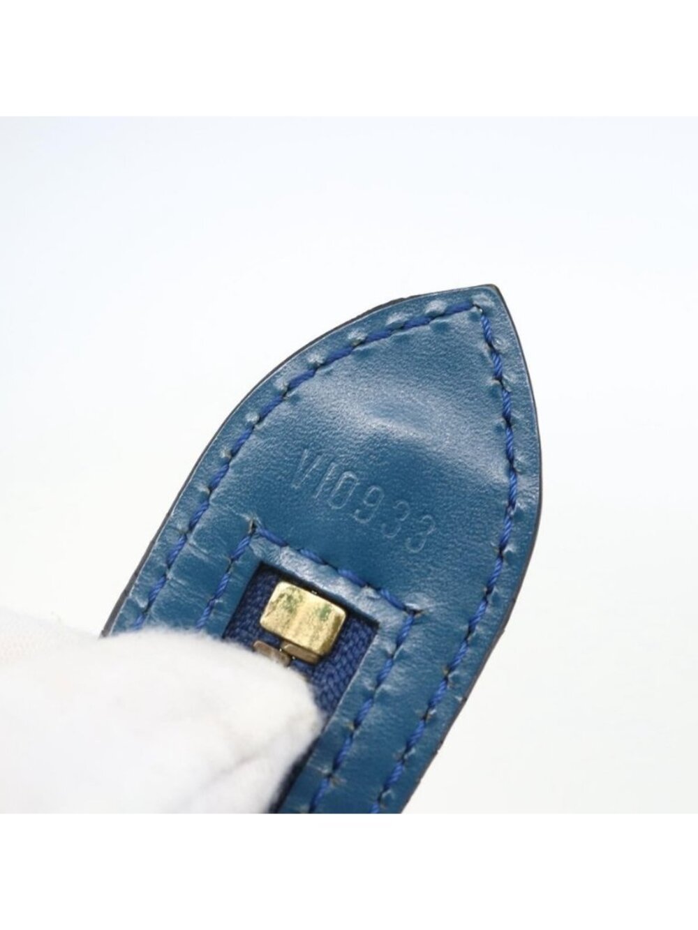 Authentic LOUIS VUITTON Epi Saint Jacques Shoulder Bag Blue M52275 LV - Picture 4 of 16